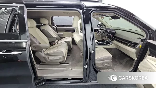 Kia The New Carnival 4th Generation 2025 Черный из Кореи, фото 2