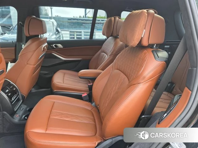 BMW X7 (G07) 2025 Черный из Кореи, фото 2