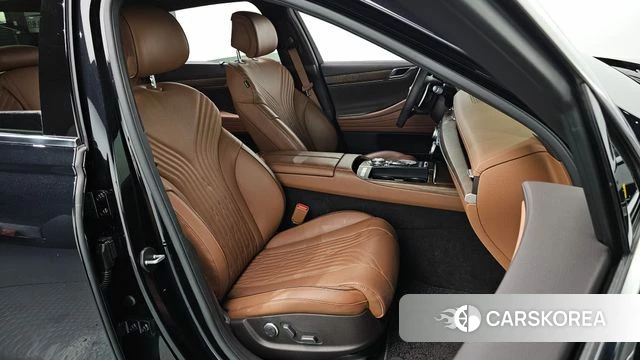 Genesis G80 (RG3) 2022 Черный из Кореи, фото 2