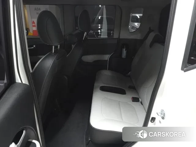 Kia The New Kia Ray EV 2023 Белый из Кореи, фото 2