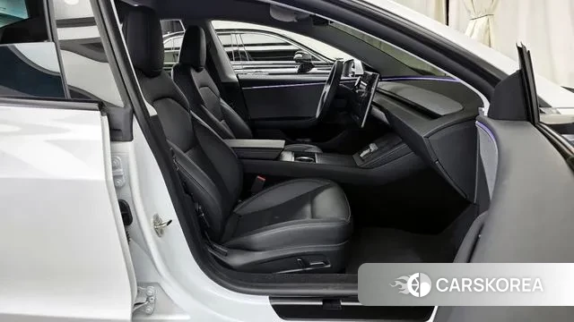 Tesla Model 3 2024 Белый из Кореи, фото 2