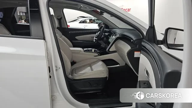 Hyundai Tucson Hybrid (NX4) 2022 Белый из Кореи, фото 2