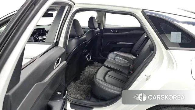 Kia K5 3rd generation 2021 Белый из Кореи, фото 2