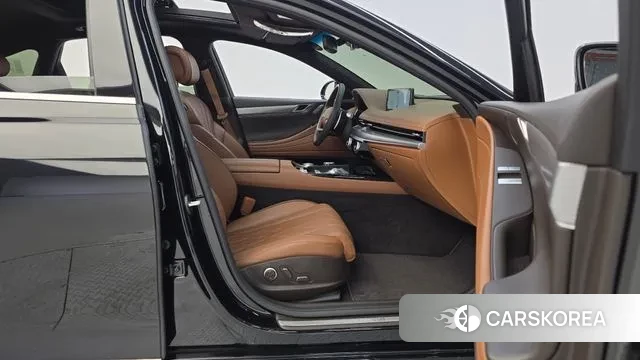 Genesis G80 (RG3) 2023 Черный из Кореи, фото 2