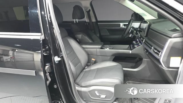 Hyundai Santa Fe (MX5) 2024 Черный из Кореи, фото 2
