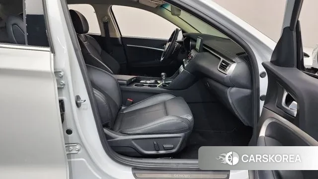 Genesis The New G70 2023 Белый из Кореи, фото 2