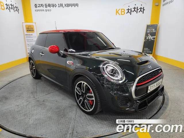 Mini Cooper S 2019 Темно-зеленый из Кореи, фото 2