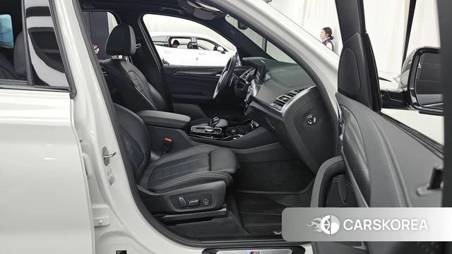 BMW X3 (G01) 2024 Белый из Кореи, фото 2