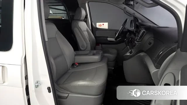 Hyundai The New Grand Starex 2020 Белый из Кореи, фото 2