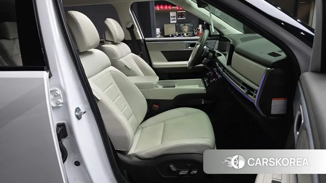 Hyundai Santa Fe (MX5) 2023 Белый из Кореи, фото 2