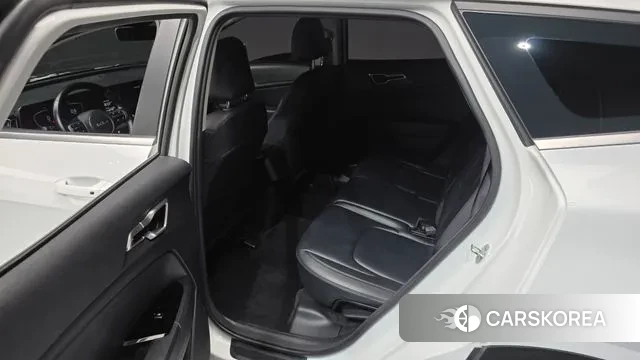 Kia Sportage 5th Generation 2022 Белый из Кореи, фото 2