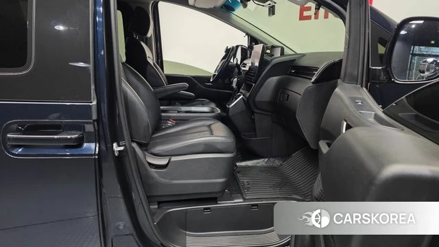 Hyundai Staria 2021 Синий из Кореи, фото 2