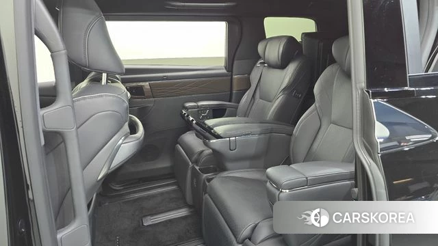 Toyota Alphard 4th Generation 2024 Черный из Кореи, фото 2
