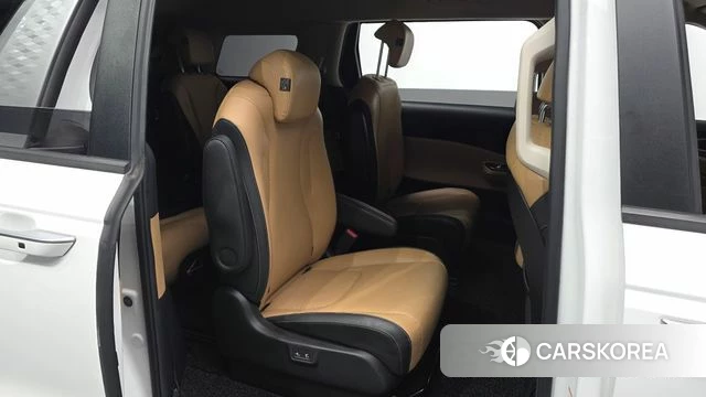 Kia Carnival 4th generation 2020 Белый из Кореи, фото 2