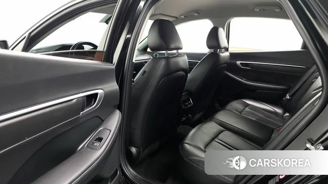 Hyundai Sonata (DN8) 2022 Черный из Кореи, фото 2