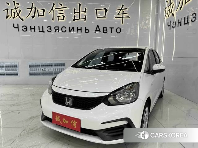 Honda Fit 2021 Белый из Китая, фото 2