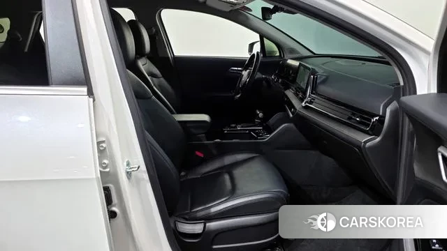 Kia Sportage 5th Generation 2022 Белый из Кореи, фото 2