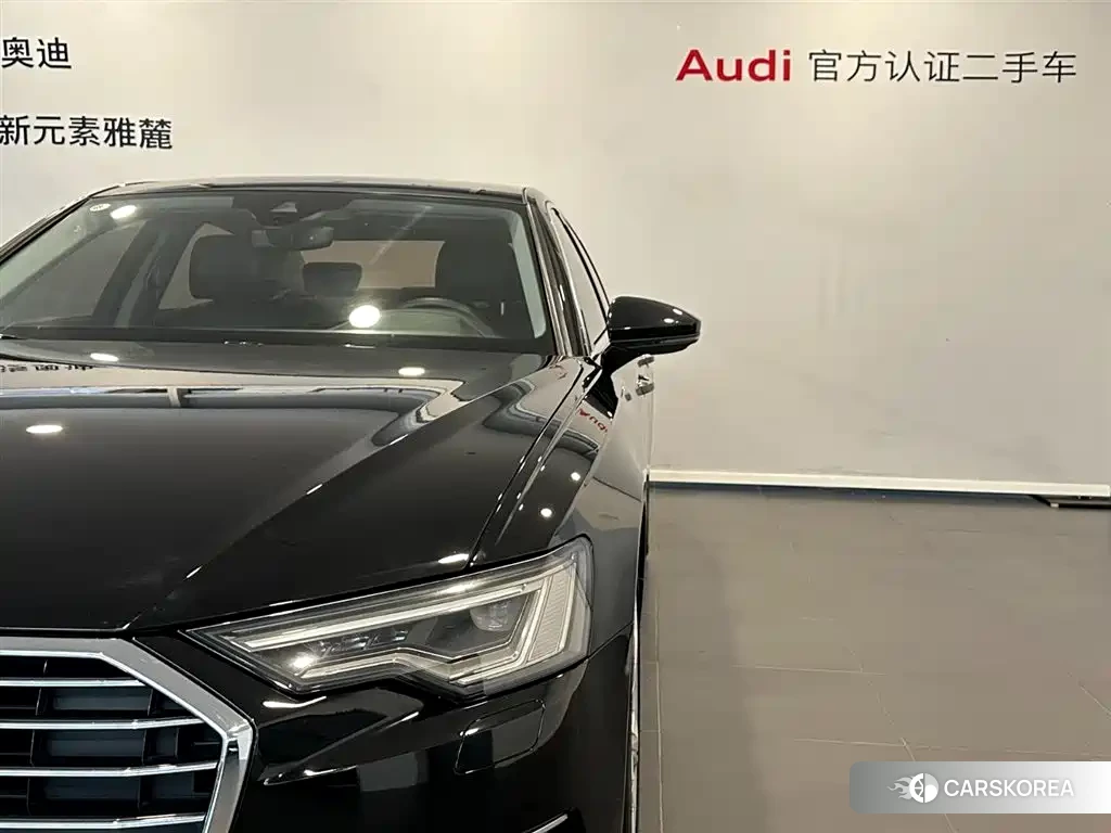 Audi A6L 2019 Черный из Китая, фото 2
