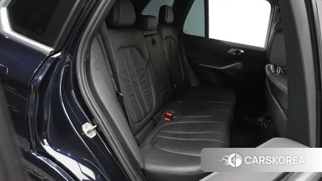 BMW X5 (G05) 2020 Черный из Кореи, фото 2