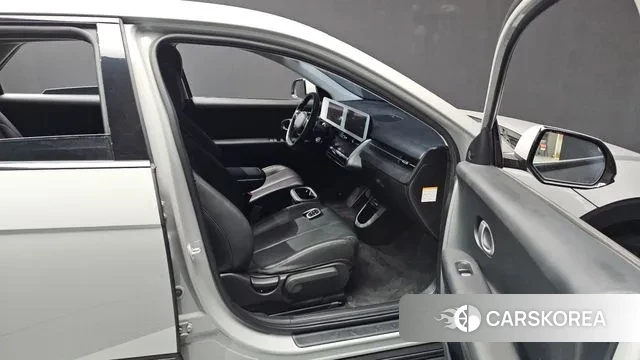 Hyundai Ionic 5 2021 Серебристо-серый из Кореи, фото 2