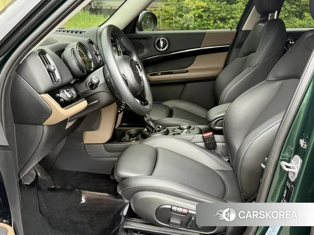 Mini Cooper Countryman 2019 Зеленый из Кореи, фото 2