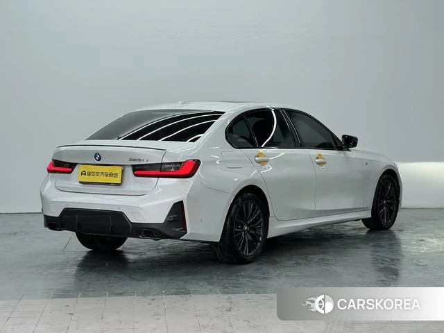 BMW 3 series 2024 Белый из Китая, фото 2