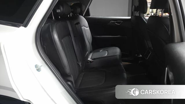 Kia Sportage 5th Generation 2021 Белый из Кореи, фото 2