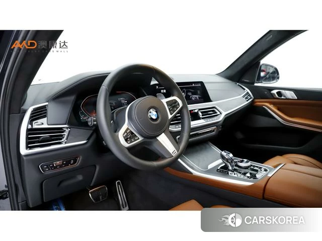 BMW X7 2021 Темно-серый из Китая, фото 2