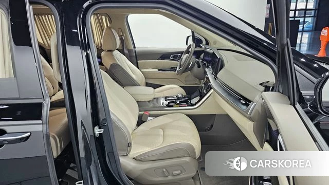 Kia Carnival 4th generation 2022 Черный из Кореи, фото 2