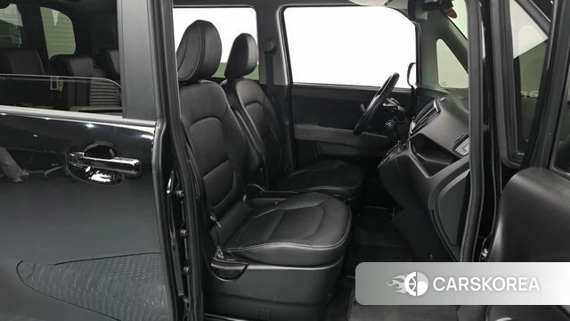 Kia The New Kia Ray 2023 Черный из Кореи, фото 2