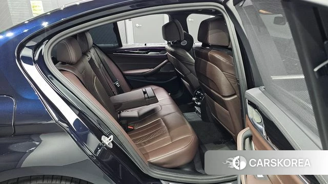 BMW 5 Series (G30) 2023 Синий из Кореи, фото 2