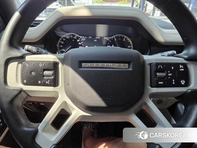 Land Rover Defender (L663) 2022 Черный из Кореи, фото 2