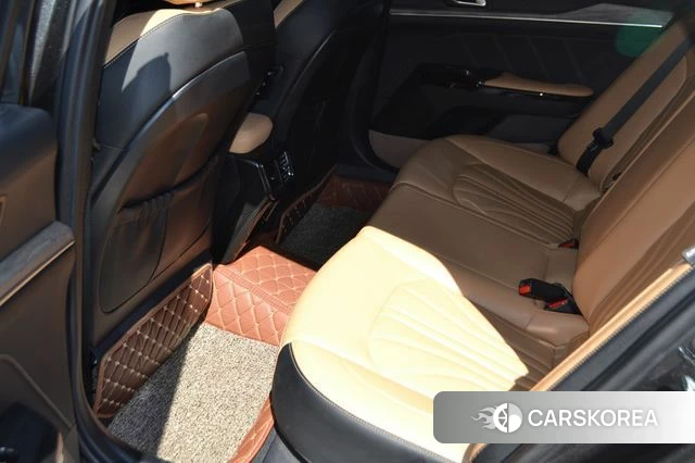 Kia K5 3rd generation 2021 Серый из Кореи, фото 2