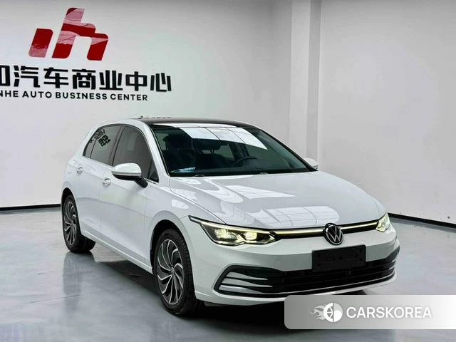 Volkswagen Golf 2021 Белый из Китая, фото 2