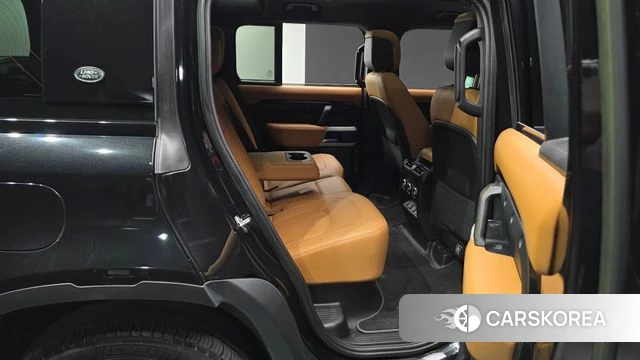 Land Rover Defender (L663) 2022 Черный из Кореи, фото 2