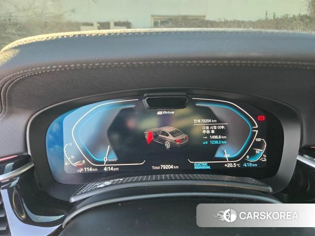 BMW 5 Series (G30) 2021 Белый из Кореи, фото 2