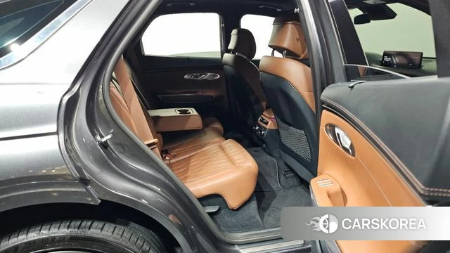 Genesis GV70 2021 Серый из Кореи, фото 2