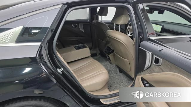 Kia K8 Hybrid 2022 Черный из Кореи, фото 2