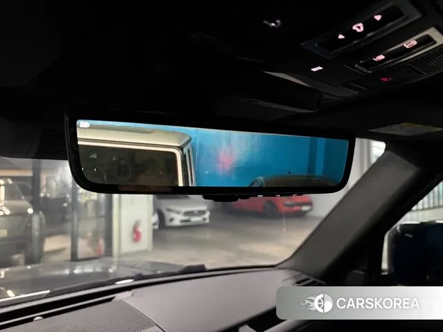 Land Rover Defender (L663) 2024 Черный из Кореи, фото 2