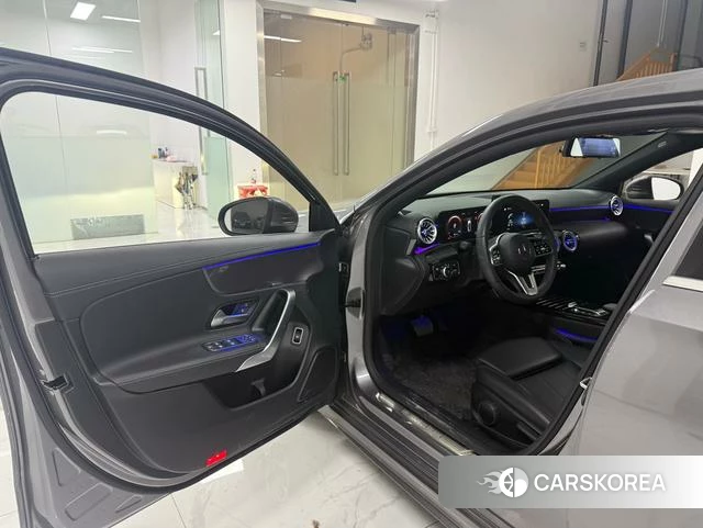 Mercedes-Benz Class A 2022 Темно-серый из Китая, фото 2