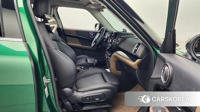 Mini Cooper S Countryman 2020 Зеленый из Кореи, фото 2