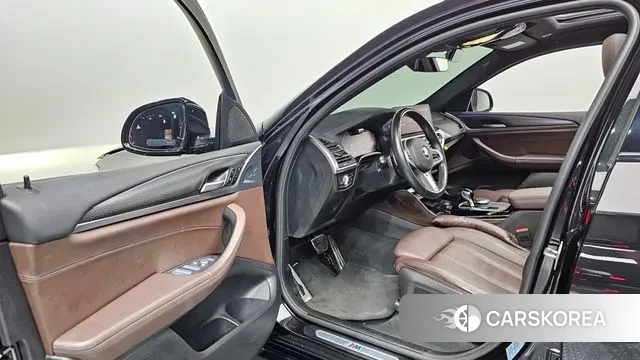 BMW X4 (G02) 2022 Черный из Кореи, фото 2