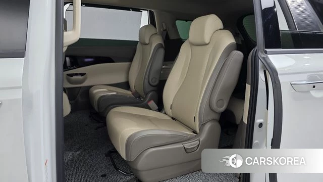 Kia Carnival 4th generation 2022 Белый из Кореи, фото 2