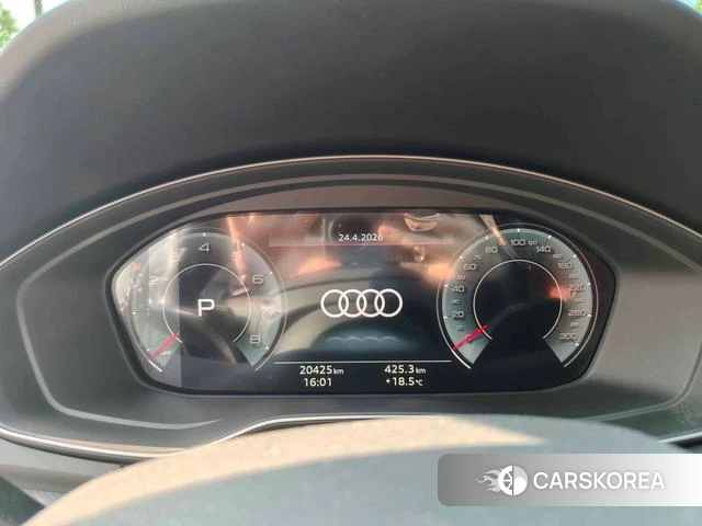 Audi Q5L 2025 Черный из Китая, фото 2