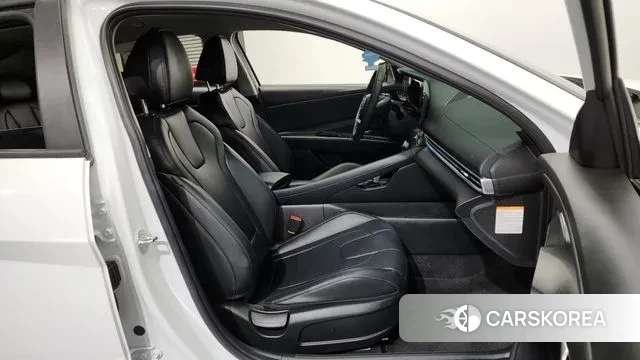 Hyundai The New Avante Hybrid (CN7) 2023 Белый из Кореи, фото 2