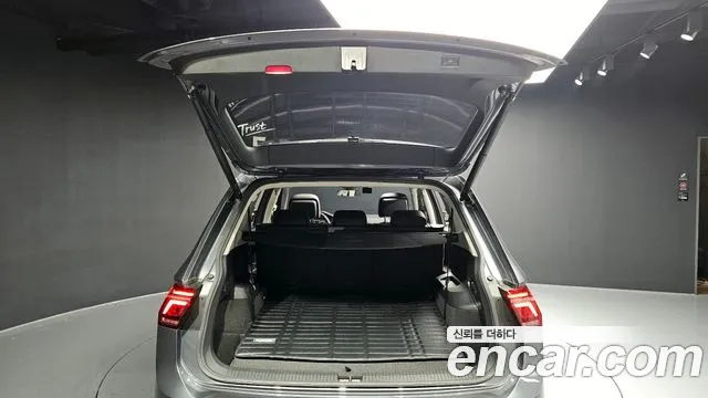 Volkswagen Tiguan Allspace id 2695558 из Кореи 2