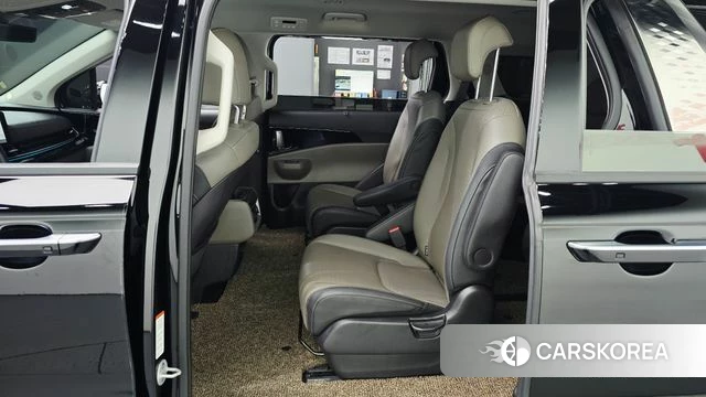 Kia The New Carnival 4th Generation 2024 Черный из Кореи, фото 2
