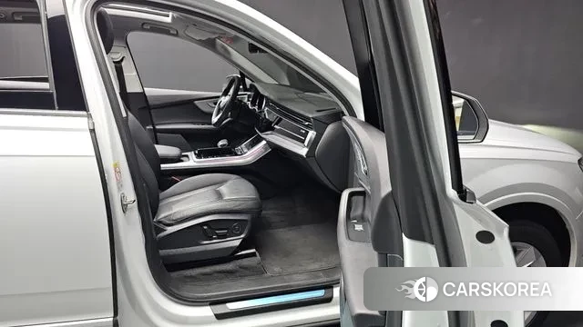 Audi Q7 (4M) 2020 Белый из Кореи, фото 2