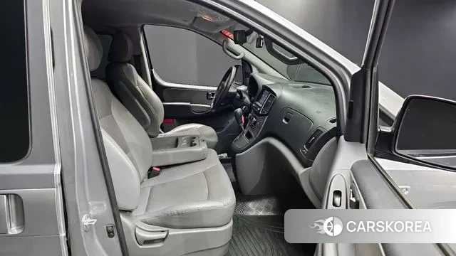 Hyundai The New Grand Starex 2020 Серебряный из Кореи, фото 2