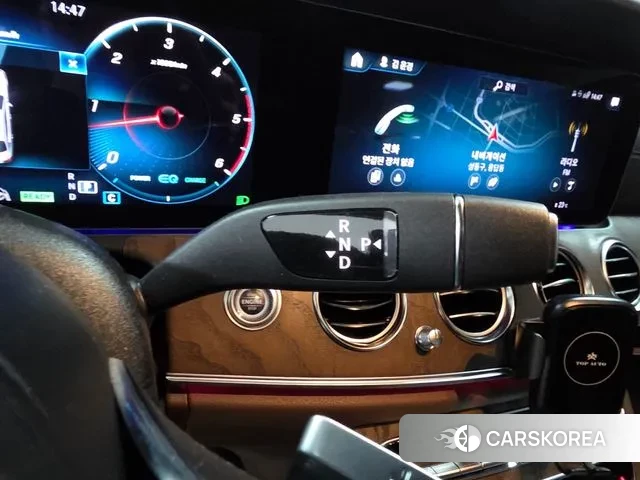 Mercedes-Benz E-Class W213 2023 Белый из Кореи, фото 2